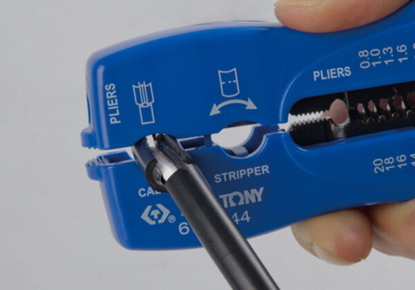 Pince à dénuder king tony