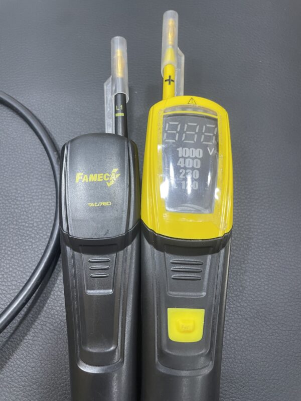 TAG780V Détecteur de tension, simple VAT IP2X