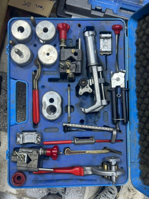 CNPT/240-2-MV-NG - Coffret complet pour câbles de 50mm² à 240mm² Nouvelle génération avec tailles cônes